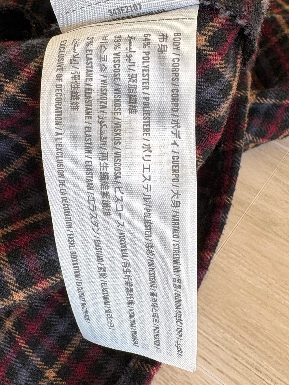 Hollister Plaid Mini Wrap Skirt Medium Back Zip EUC Dark Academia Collegiate - Picture 8 of 10